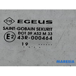 Renault - Trafic - Door window 2-door, right