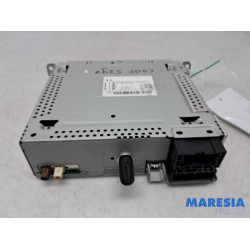 Renault - Trafic - Radio
