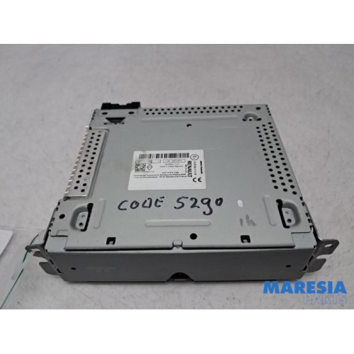 Renault - Trafic - Radio