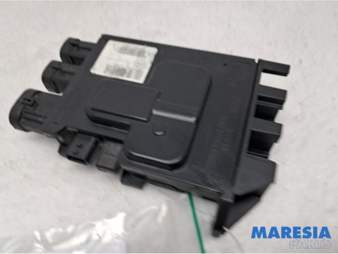 Renault - Trafic - Spannungsregler