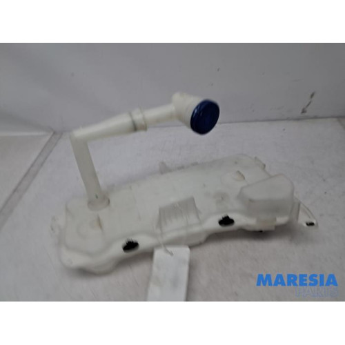 Opel - Combo - Front windscreen washer reservoir
