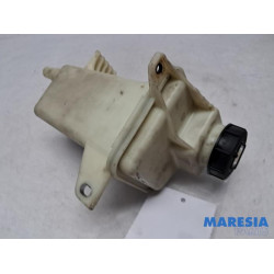 Citroen - Jumper - Power steering fluid reservoir