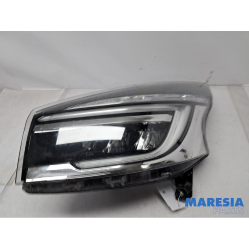 Renault - Trafic - Scheinwerfer links