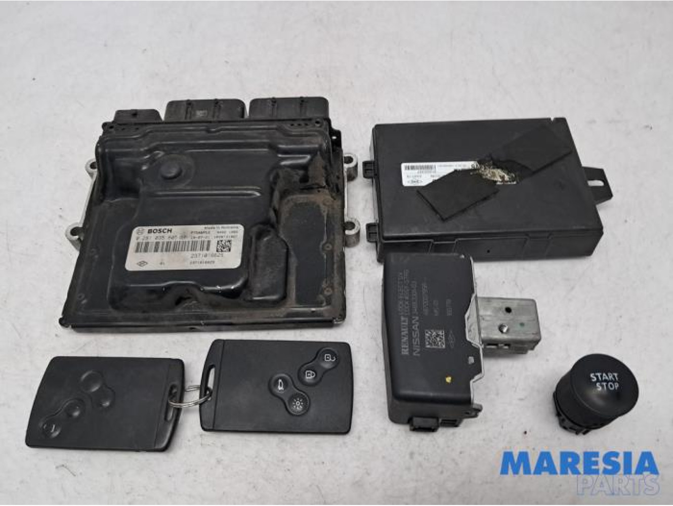 Renault - Trafic - Engine management computer