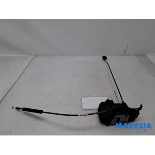 Renault - Trafic - Door lock mechanism 2-door, left
