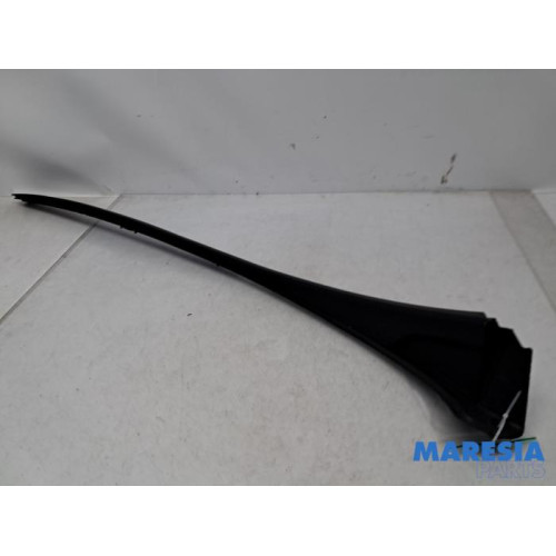 Renault - Trafic - Windschutzscheibe blende