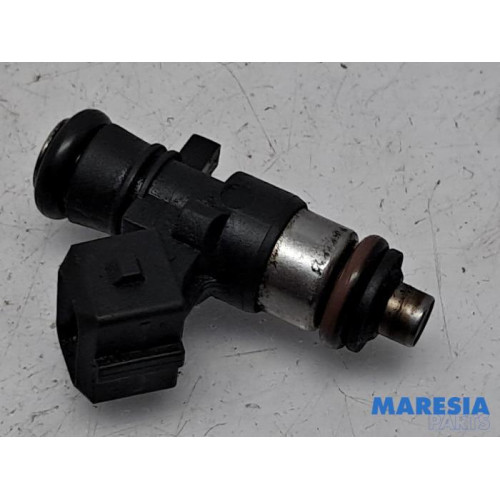 Renault - Kangoo - Injector (petrol injection)