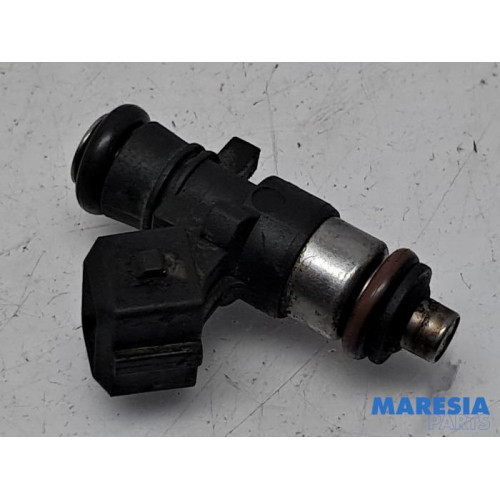Renault - Kangoo - Injector (petrol injection)