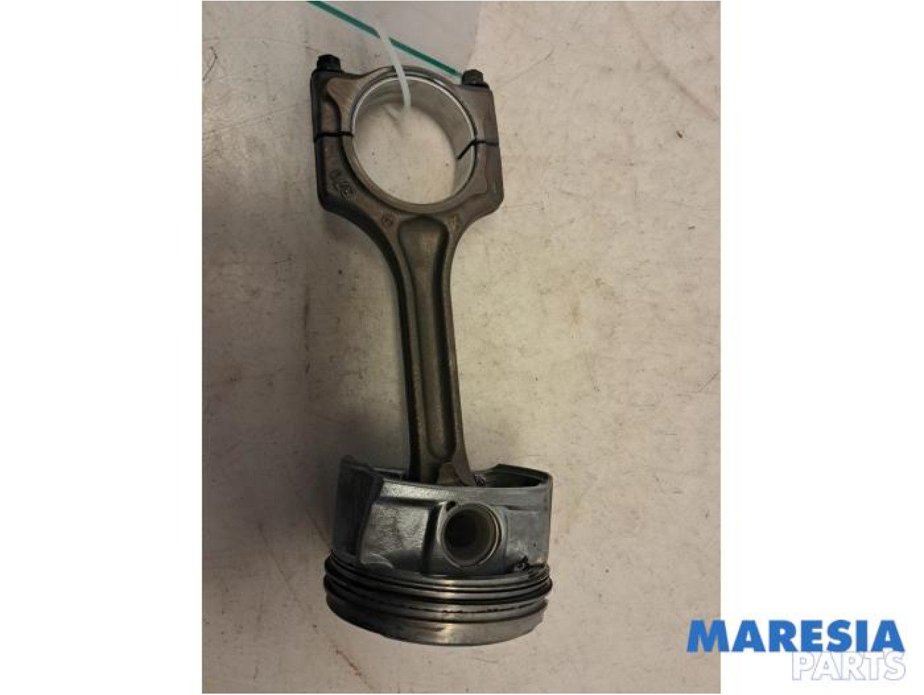 Citroen - DS3 - Connecting rod