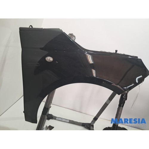 Fiat - 500 - Front wing, right
