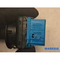 Citroen - Berlingo - Mirror switch