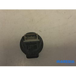 Citroen - Berlingo - AUX / USB connection