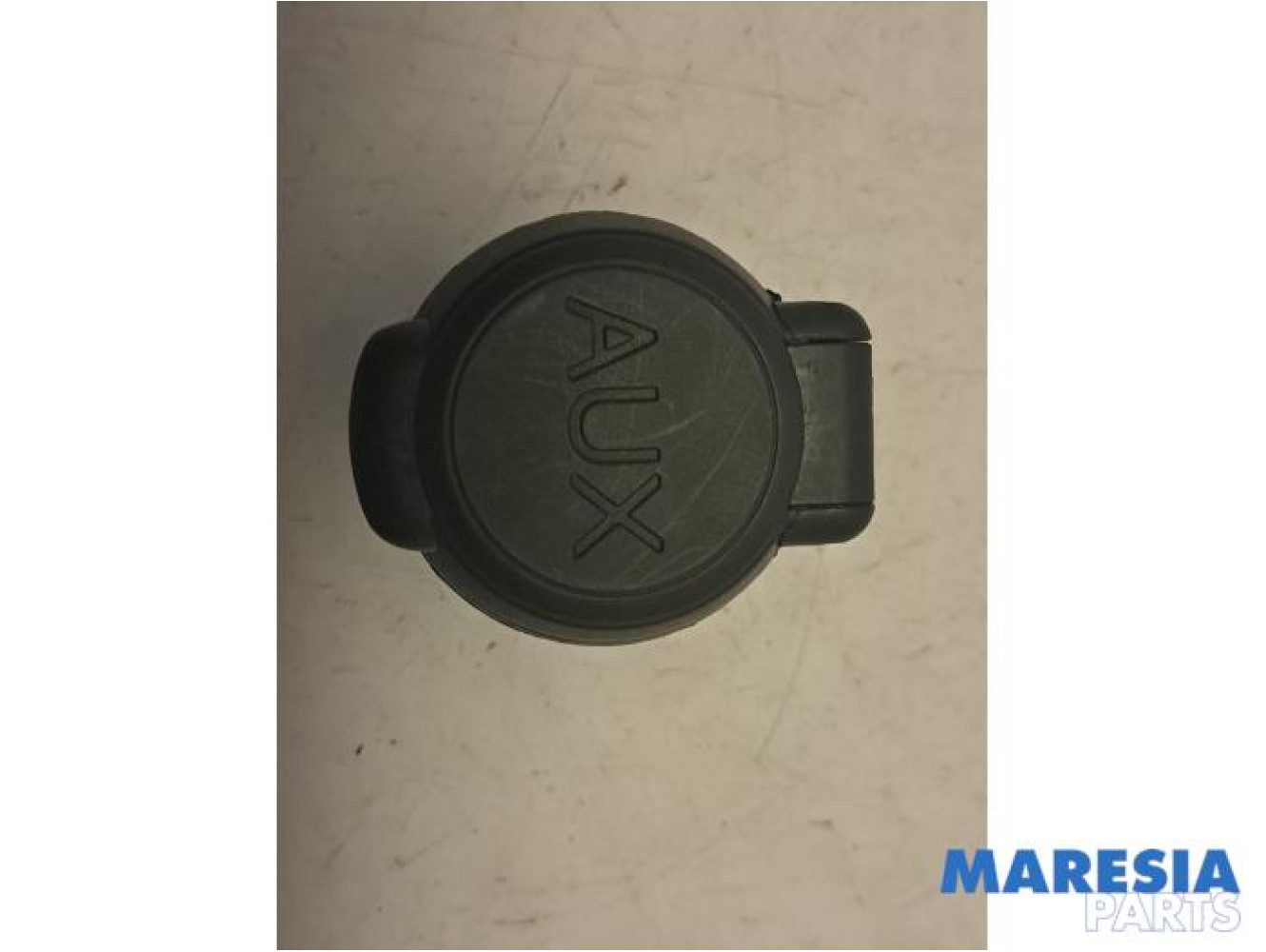 Citroen - Berlingo - AUX / USB connection