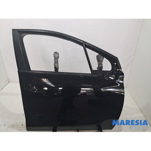 Peugeot - 208 - Front door 4-door, right