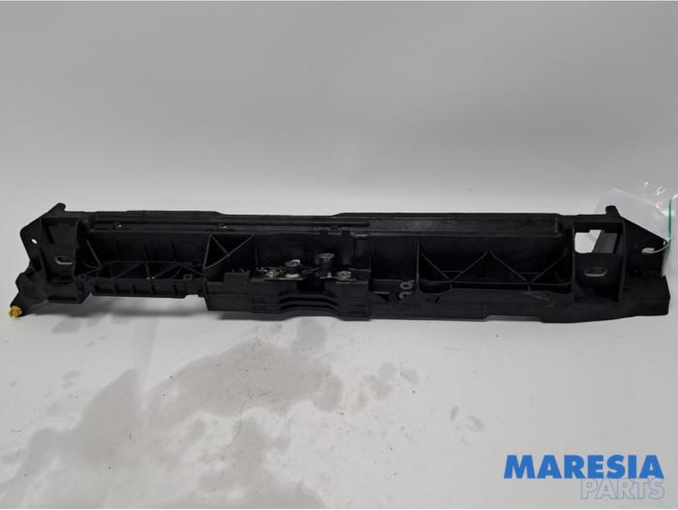 Peugeot - 308 - Lock plate