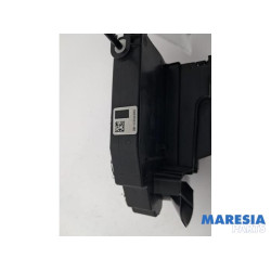 Peugeot - 308 - Front door lock mechanism 4-door, right