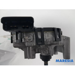 Peugeot - 308 - Front wiper motor