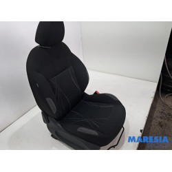 Peugeot - 208 - Sitz rechts
