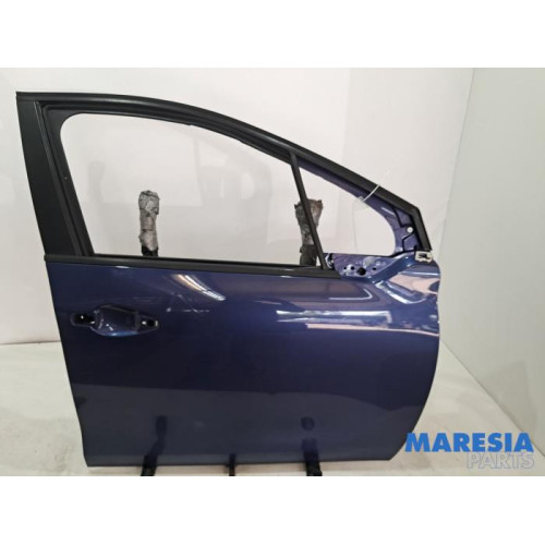 Peugeot - 208 - Front door 4-door, right