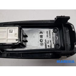 Peugeot - 308 - Electric window switch