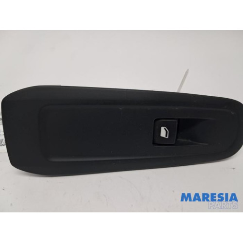 Peugeot - 308 - Electric window switch