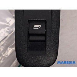 Peugeot - 308 - Electric window switch