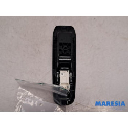 Peugeot - 308 - Electric window switch