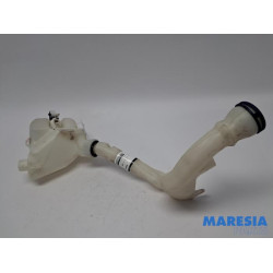 Peugeot - 208 - Front windscreen washer reservoir
