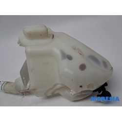 Peugeot - 208 - Front windscreen washer reservoir