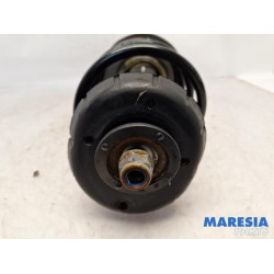 Peugeot - 208 - Front shock absorber rod, left