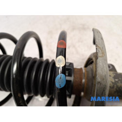 Peugeot - 208 - Front shock absorber rod, right