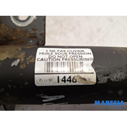 Peugeot - 208 - Front shock absorber rod, right