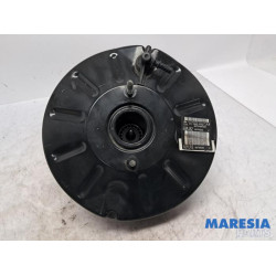 Peugeot - 308 - Brake servo