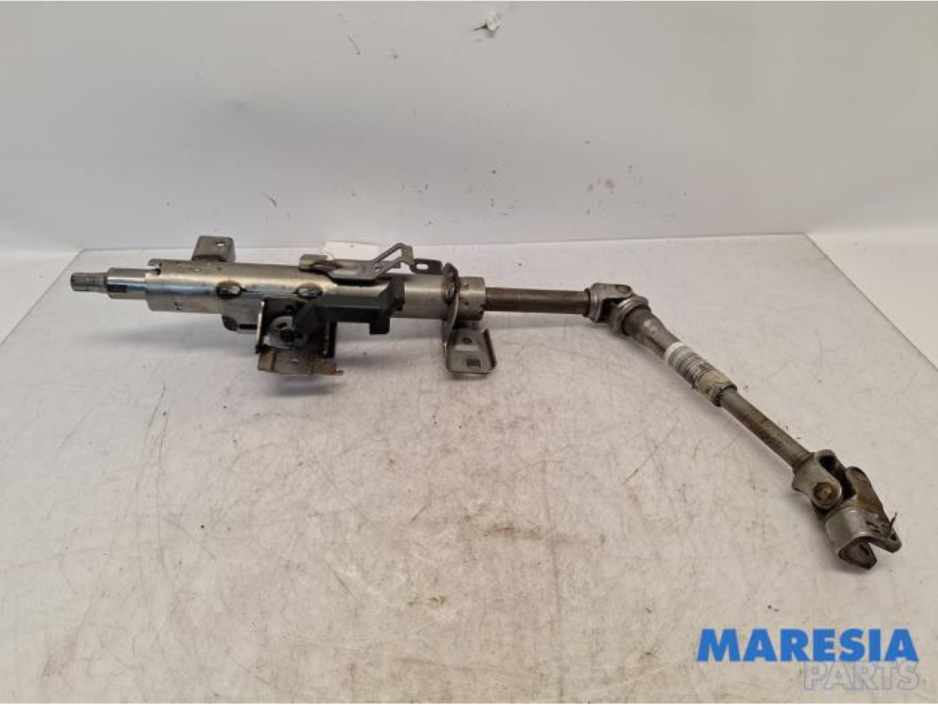 Peugeot - 308 - Steering column housing