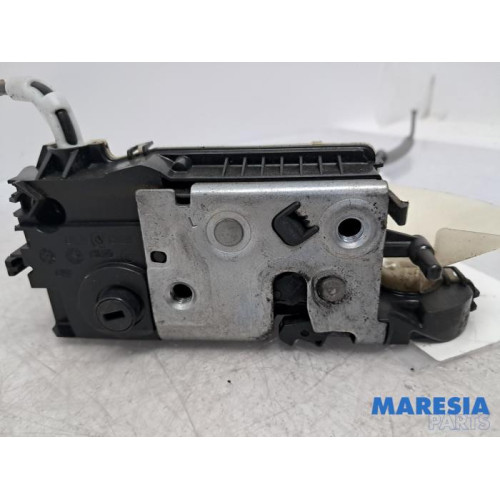 Peugeot - 208 - Door lock mechanism 4-door, front left