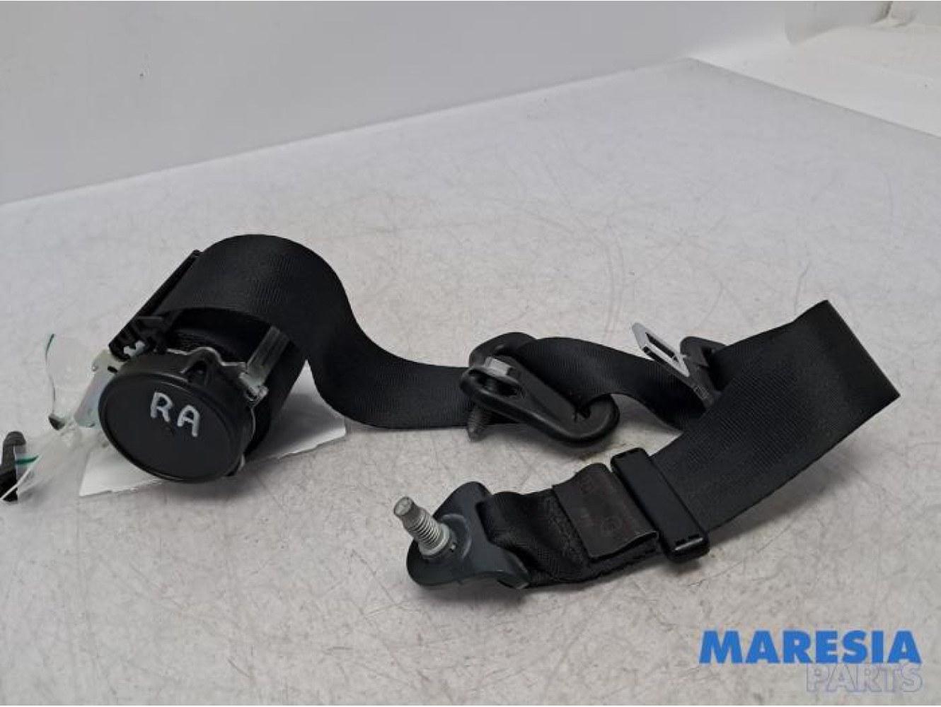 Peugeot - 208 - Sicherheitsgurt rechts hinten