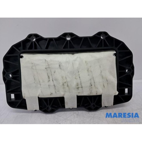 Peugeot - 208 - Right airbag (dashboard)