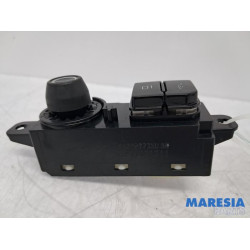 Peugeot - 208 - Multi-media control unit