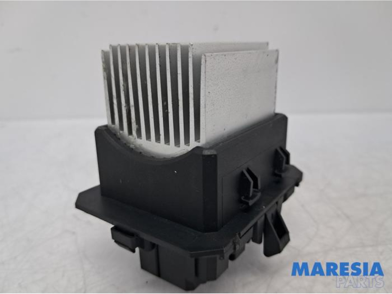 Peugeot - 208 - Heater resistor