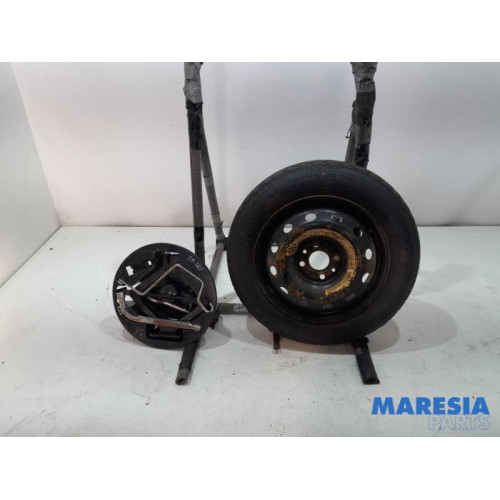 Fiat - 500 - Krikset + reservewiel