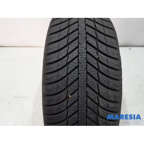 Peugeot - 308 - Band