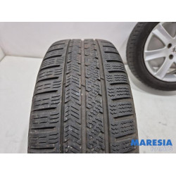 Peugeot - 207 - Sportvelgenset + banden