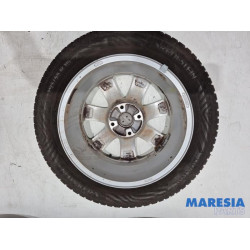 Peugeot - 207 - Sportvelgenset + banden