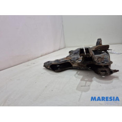 Peugeot - 208 - Subframe