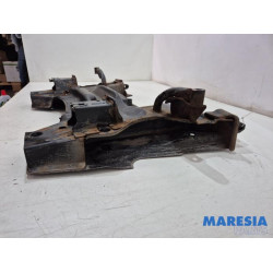 Peugeot - 207 - Subframe