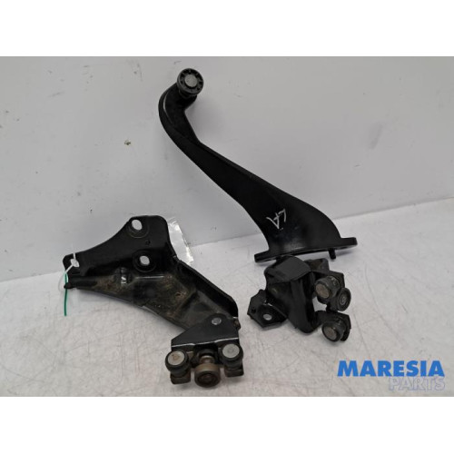 Citroen - Berlingo - Schuifdeurrol links