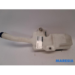 Fiat - 500 - Front windscreen washer reservoir