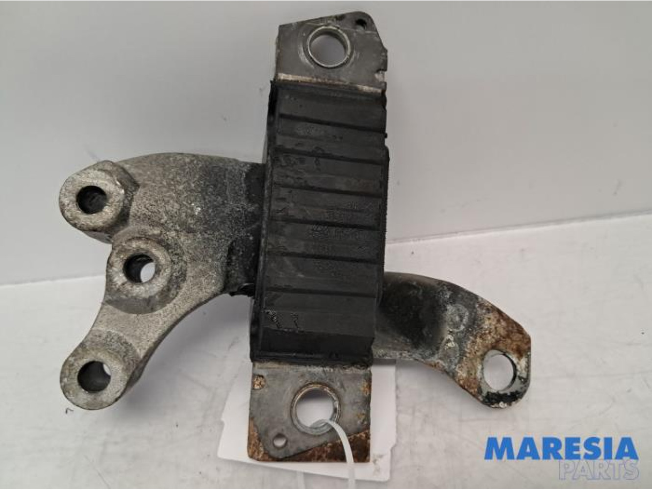 Fiat - 500 - Engine mount