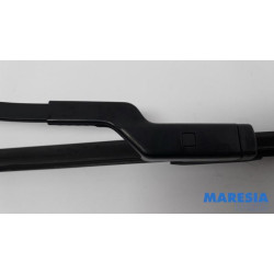 Renault - Trafic - Front wiper arm