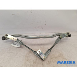 Renault - Trafic - Wiper mechanism